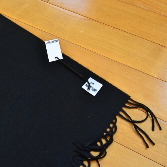 MOSCHINO Embroidered Moschino Bear Wool Scarf - Picture 5 of 7